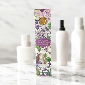 Michel Design Works Lilac & Violets Foaming Bubble Bath 12.7 oz • New in Box